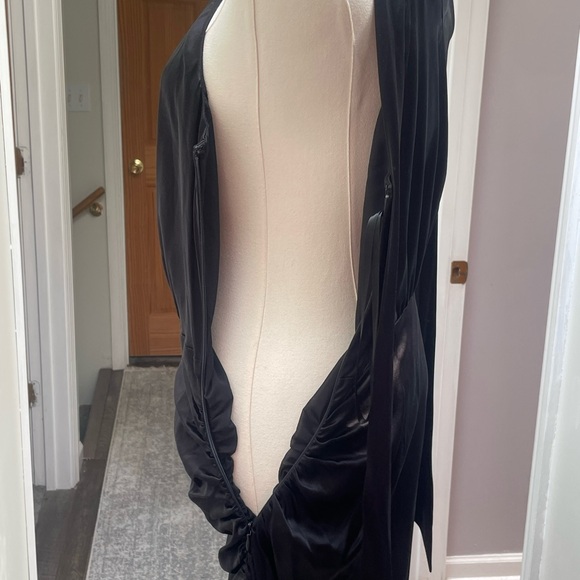 Veronica Beard Gabriella Dress/ silk asymmetrical dress - Picture 6 of 8